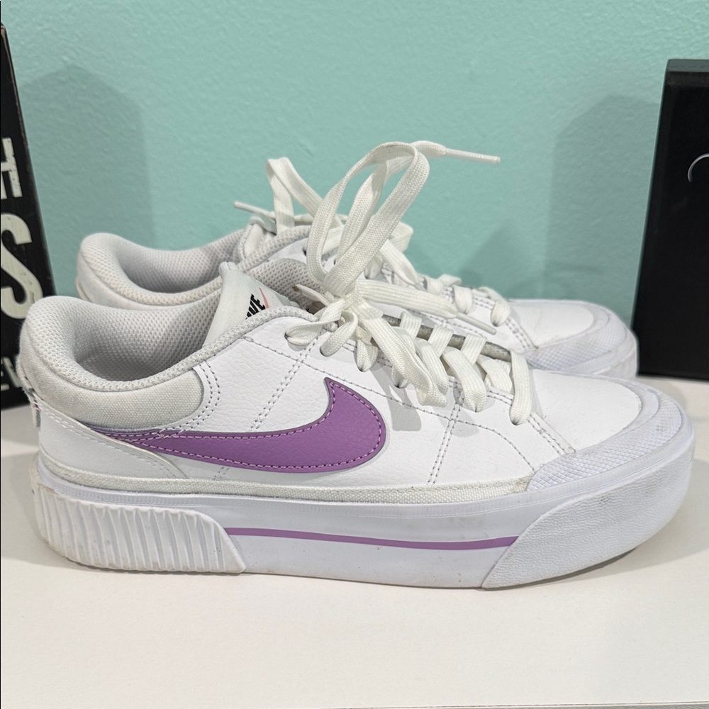 Nike Women's White and Purple Casual Sneakers - Picture 2 of 6